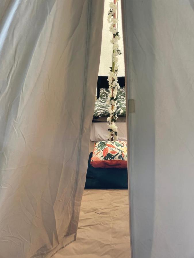 Luxury Glamping At The Riverside Hotel Skegness Ngoại thất bức ảnh